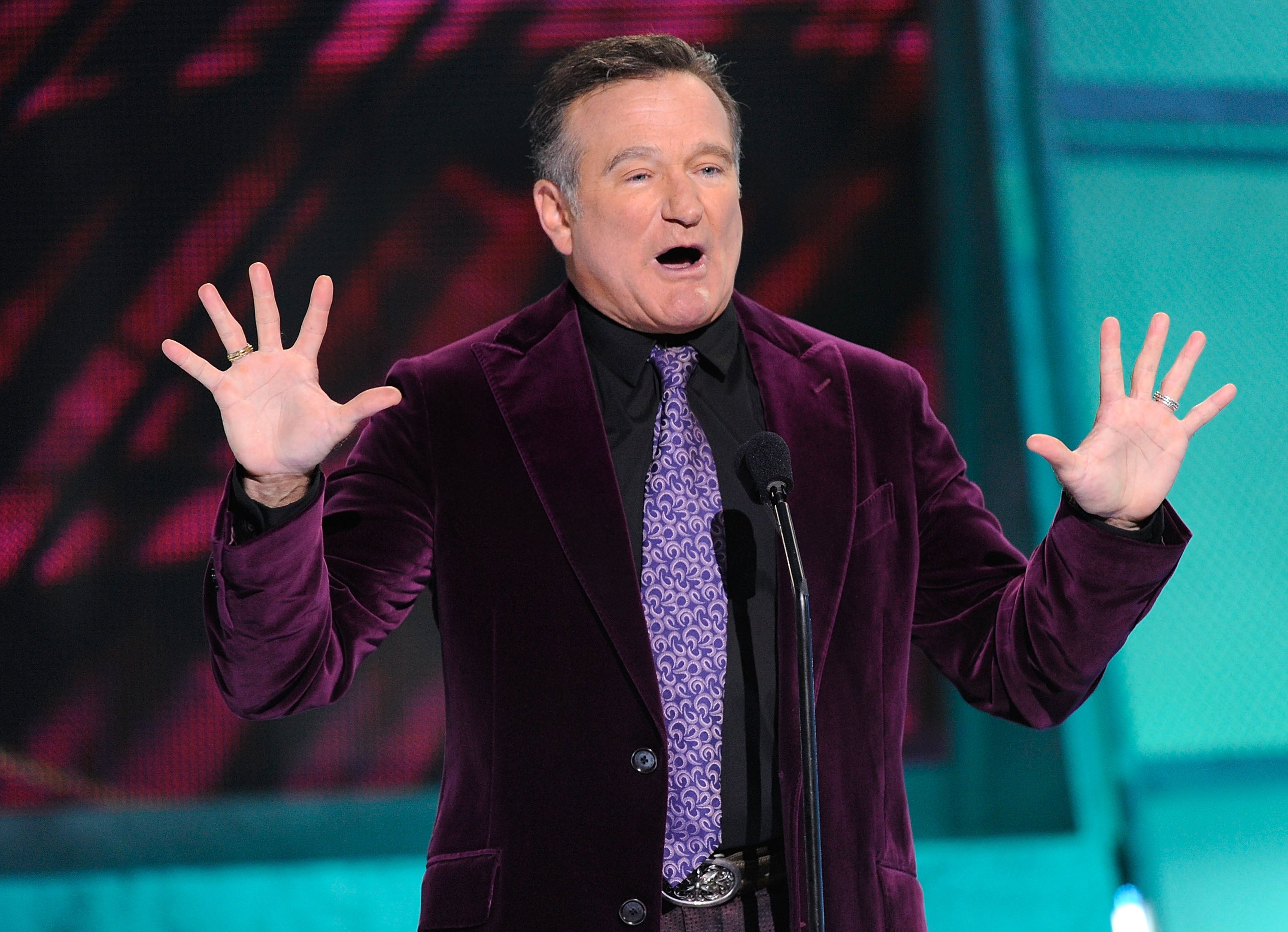 Robin Williams speaks during the 35th Annual People's Choice Awards held at the Shrine Auditorium on January 7, 2009 in Los Angeles, California