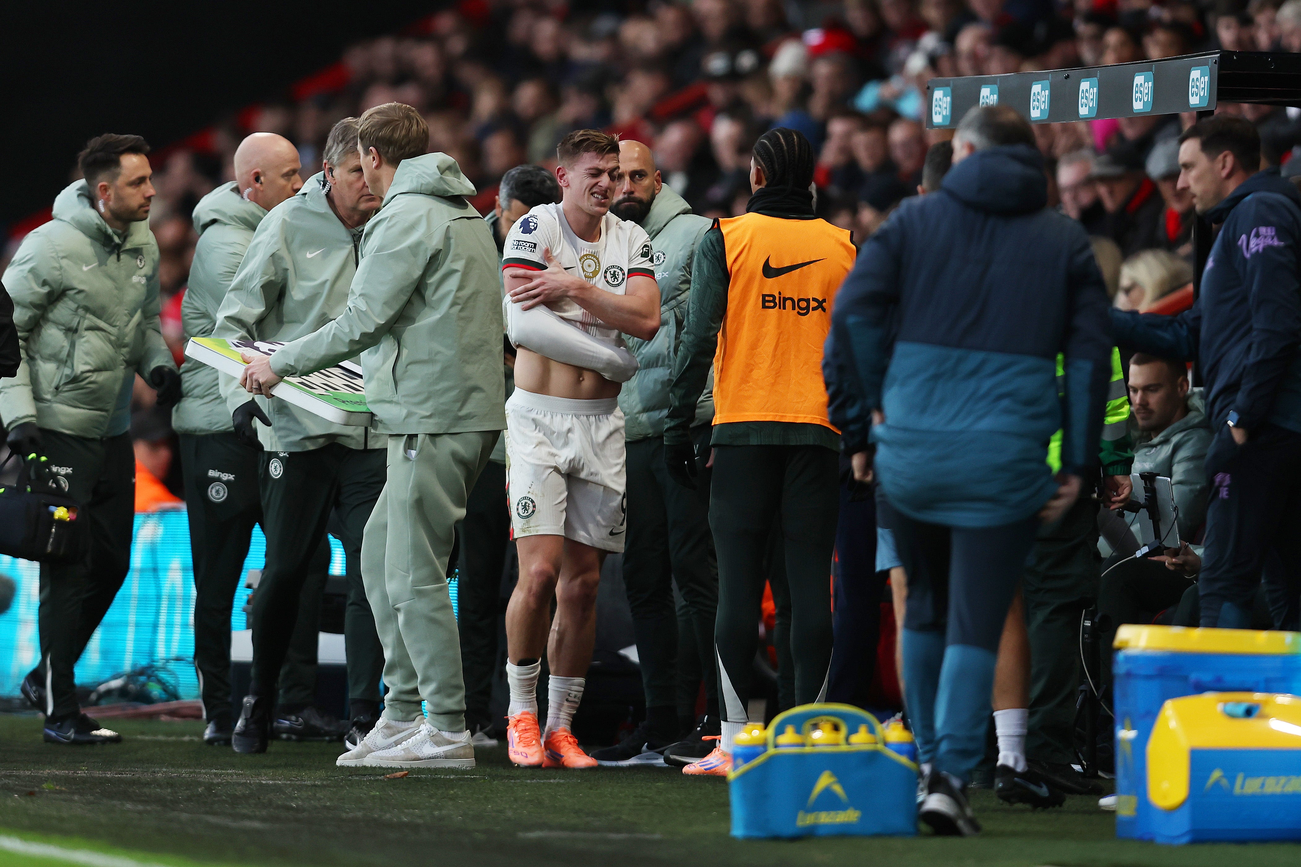Delap was replaced by fellow young striker Marc Guiu for the Blues