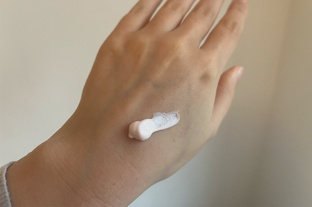 Best hand cream IndyBest review  Fenty hydra vizor broad spectrum mineral SPF 15 sunscreen hand cream