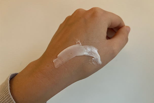 Best hand cream Nuxe rêve de miel hand and nail cream IndyBest review