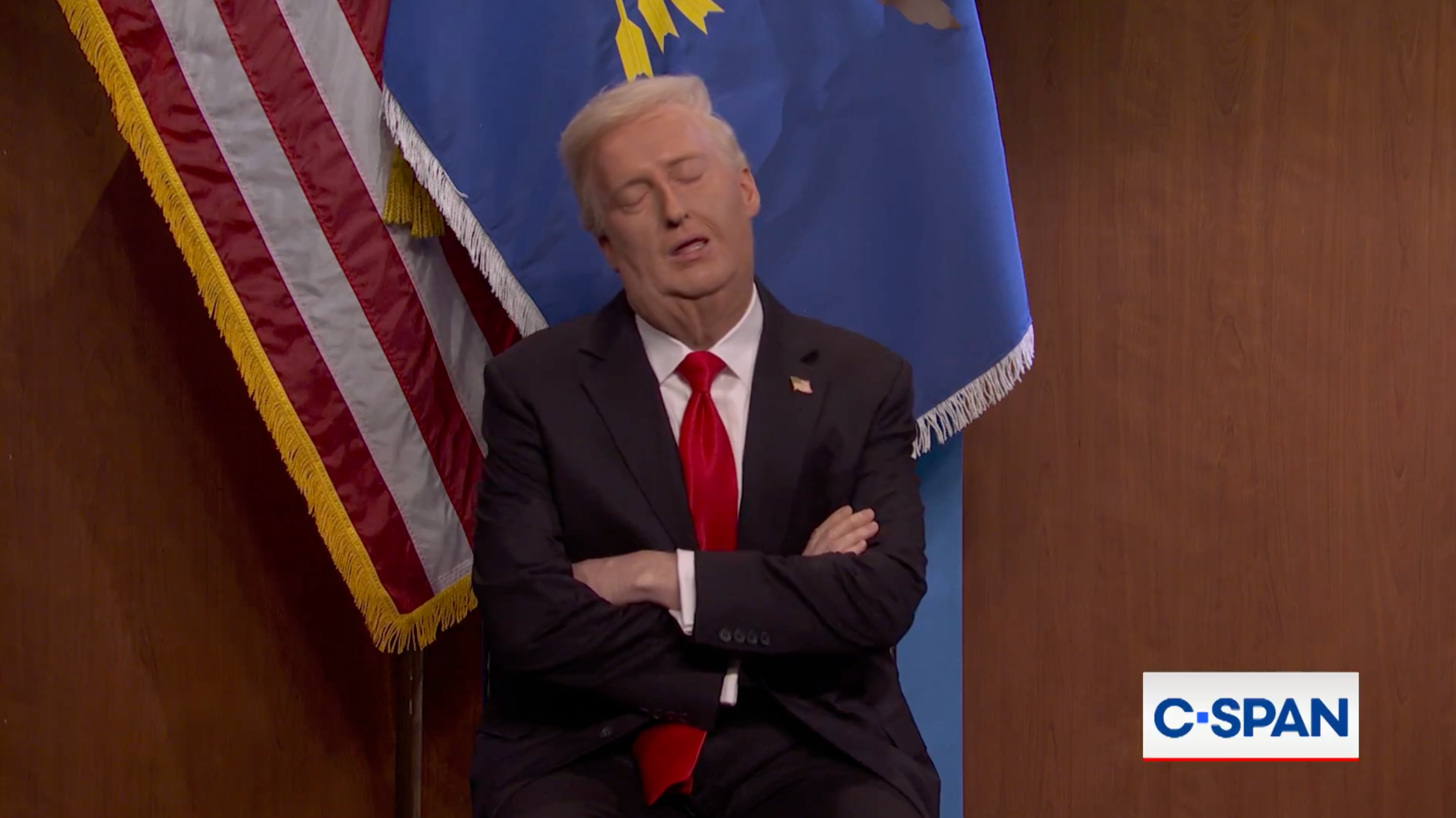 A sleeping Trump ( played by James Austin Johnson) dreams of Mamdani on Saturday Night Live