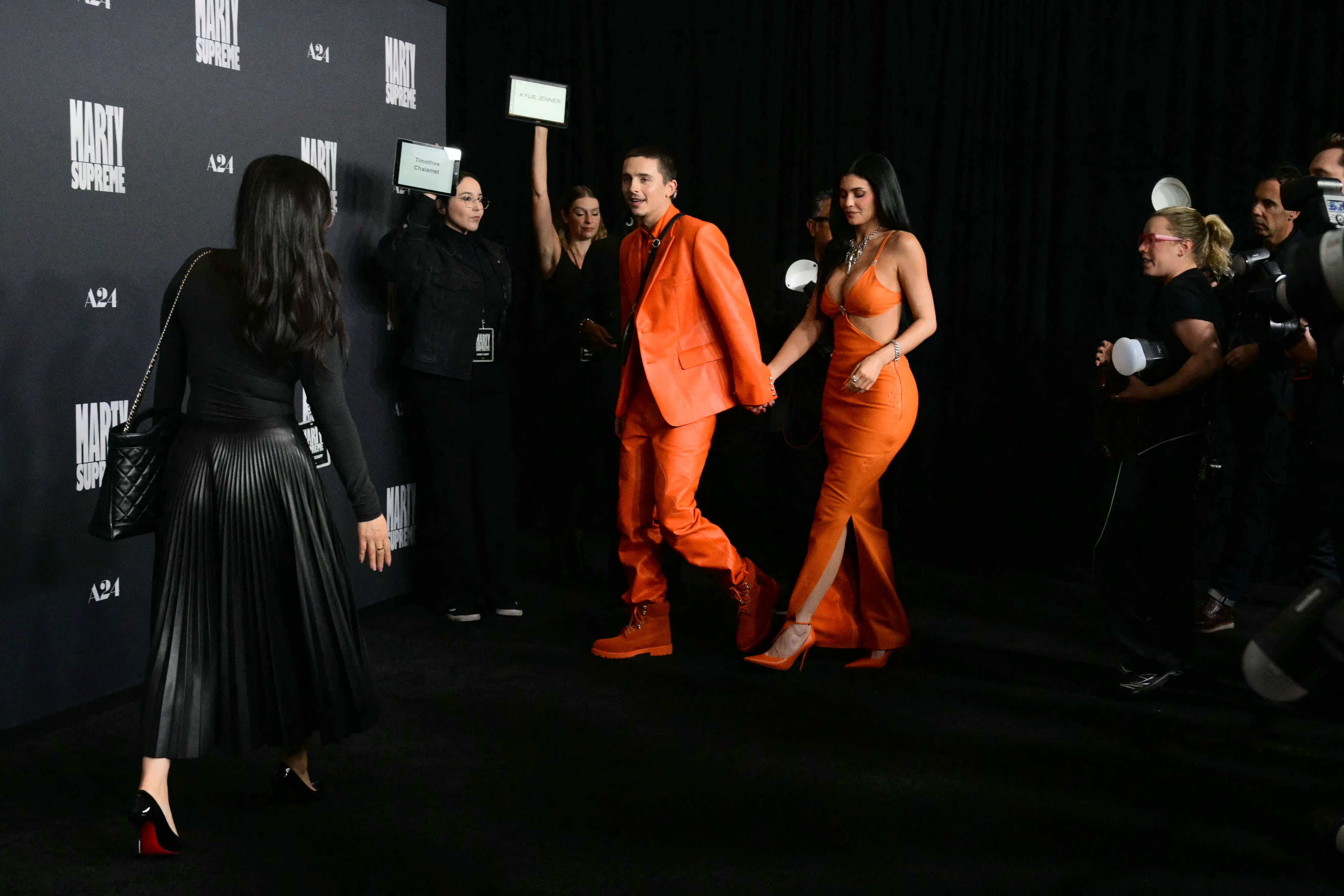 It was impossible to miss the pair as thye hit the (black) red carpet