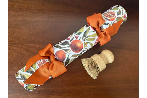 Nancy and Betty crackers