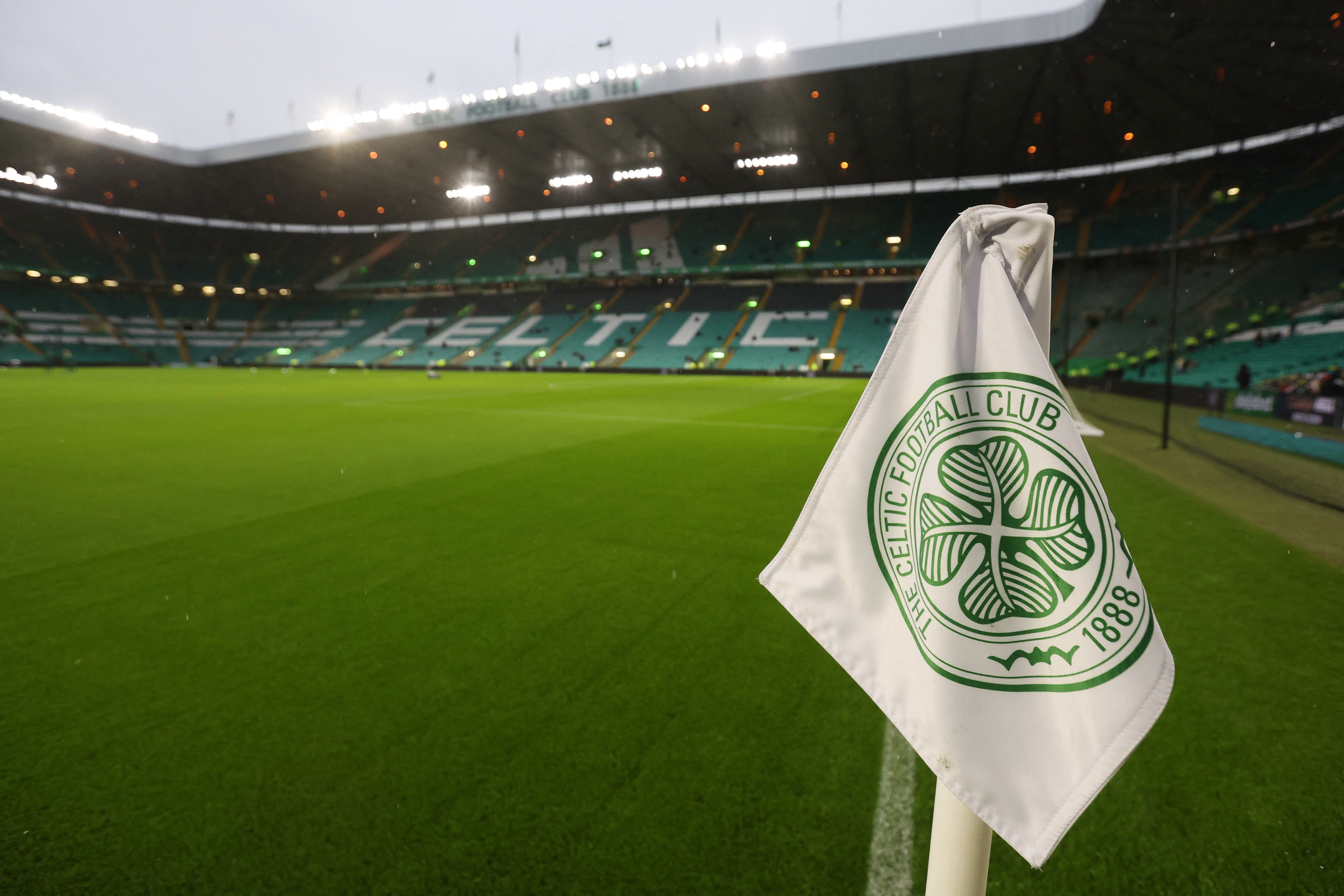 Celtic paid tribute to Dixie Deans following his death