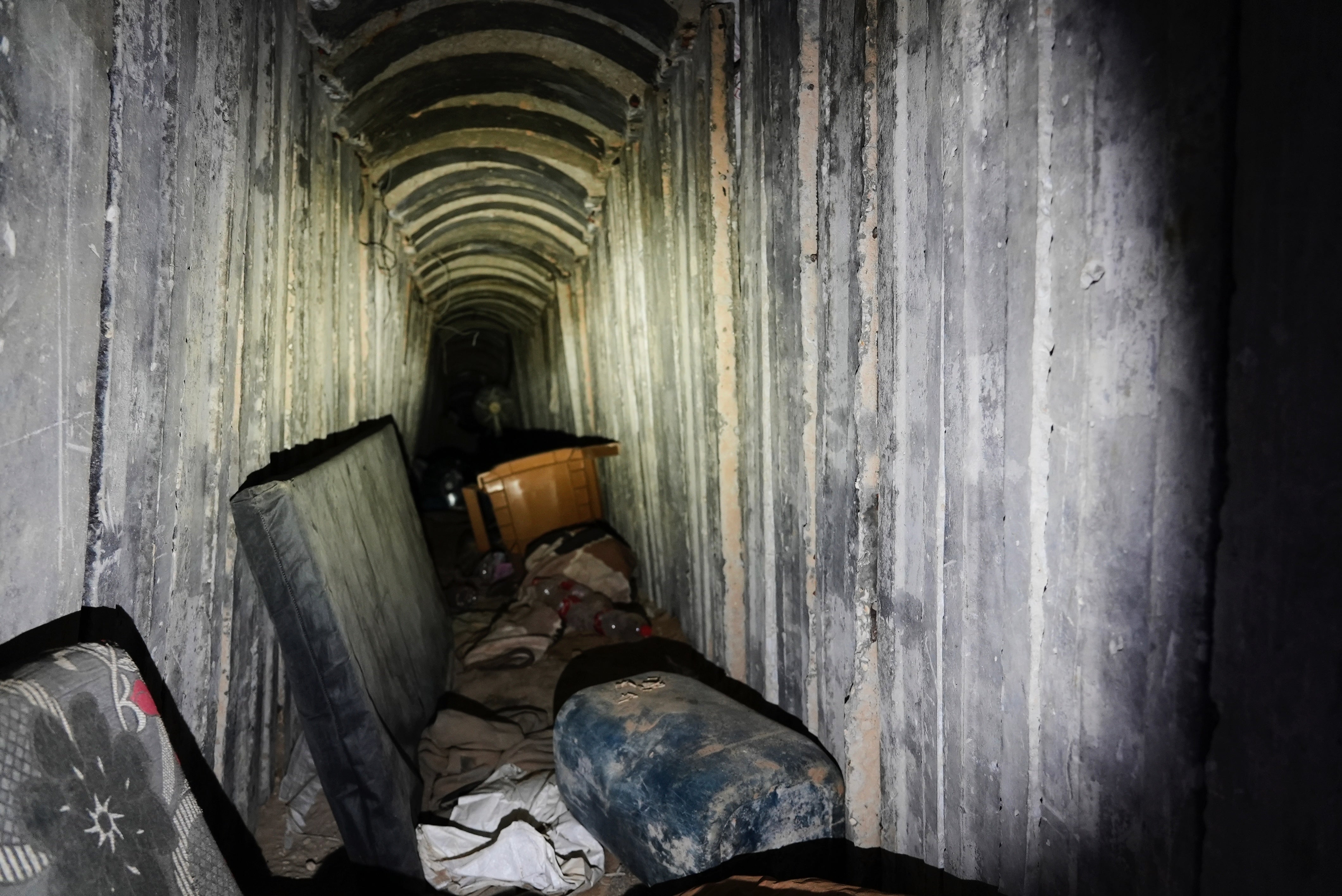 Narrow tunnels are clogged with heat and deprived of oxygen under Rafah