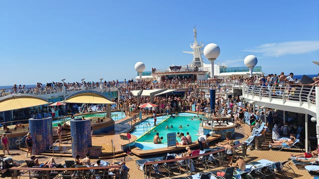 <p>There are some great cruise deals around for wave season</p>