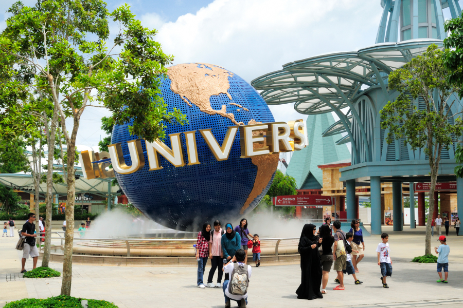 A Virginia woman filed a lawsuit against Universal Studios Florida in Orlando, as well as security company Southern Coast K9, after allegally being attacked by a dog upon asking for help with her autistic daughter
