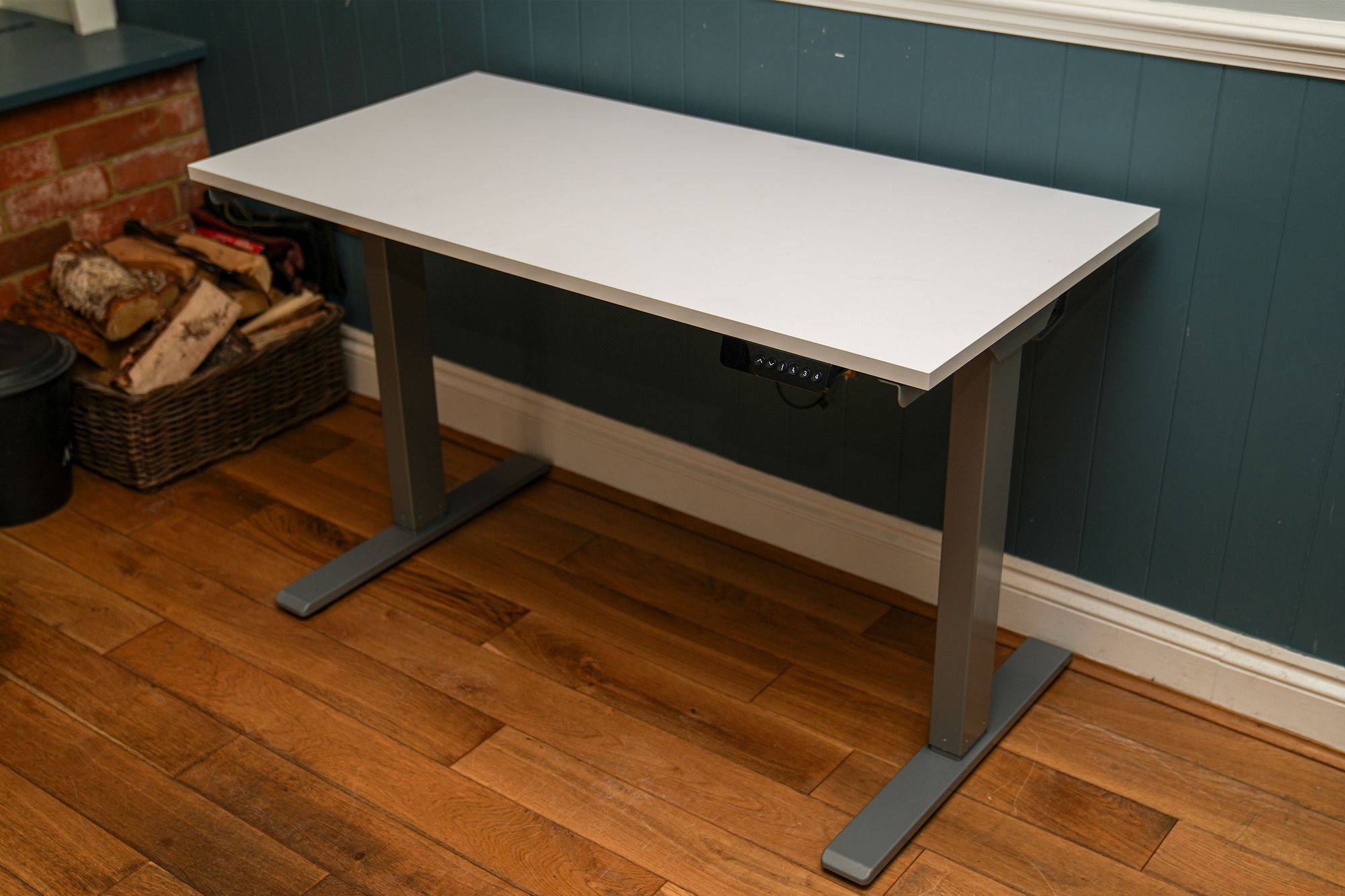 best standing desk indybest review Humanscale efloat go 2.0