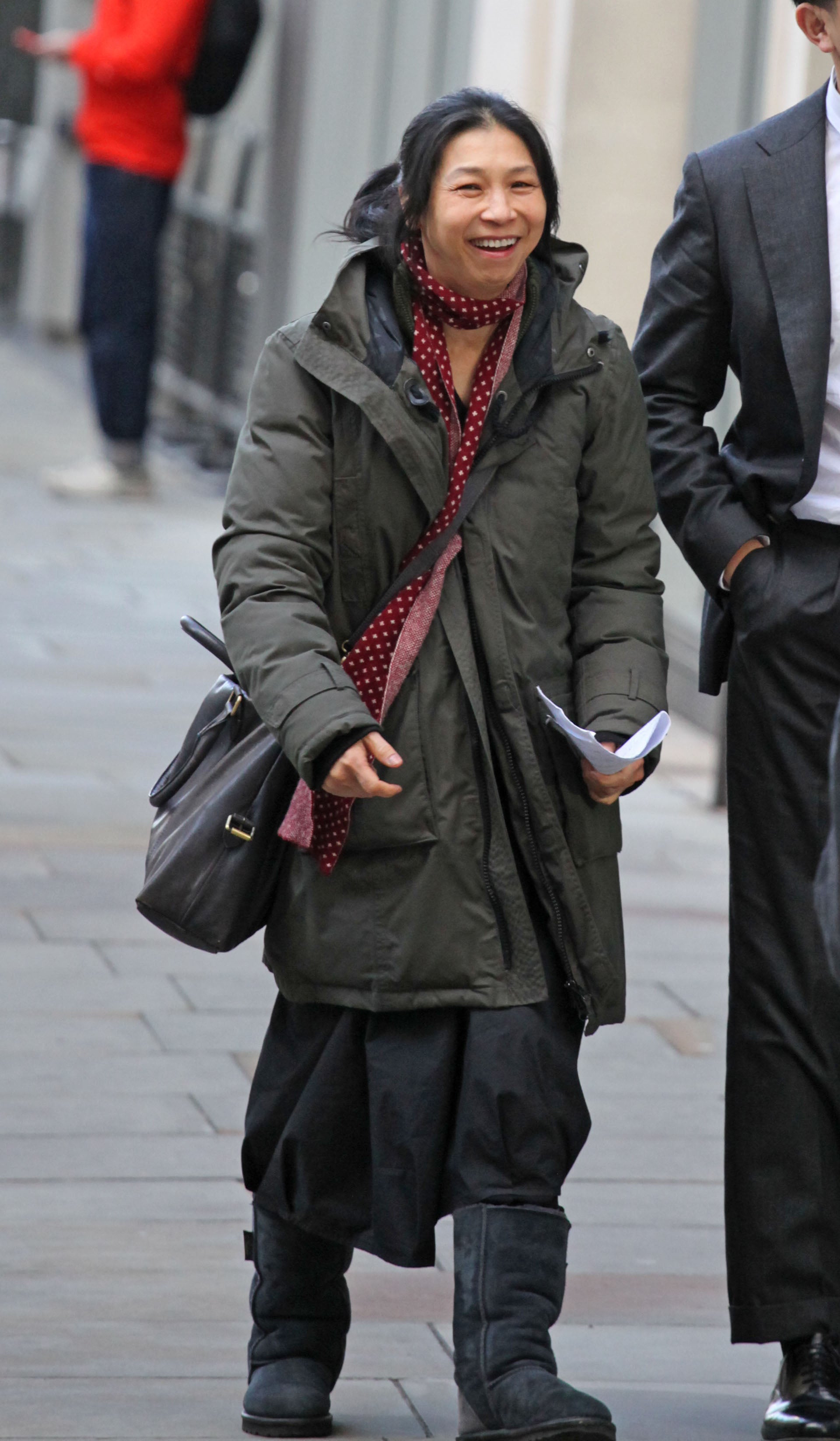 The London-based painter, 54, insists that the messages her ex sent her before his bankruptcy legitimately handed sole ownership to her