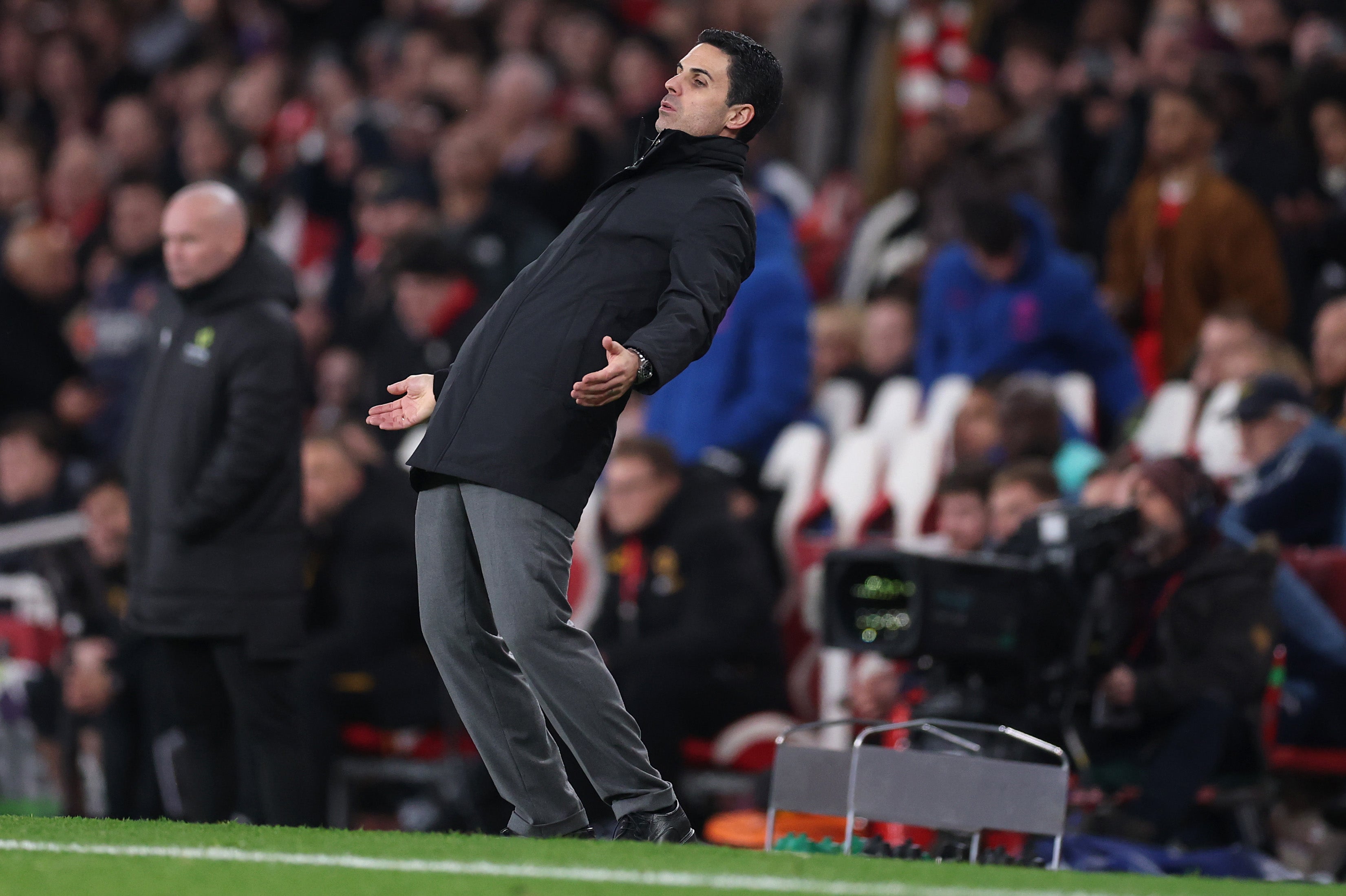 <p>Mikel Arteta reacts during the Premier League match between Arsenal and Wolverhampton Wanderers at Emirates Stadium on December 13, 2025 in London, England. (Photo by Julian Finney/Getty Images)</p>