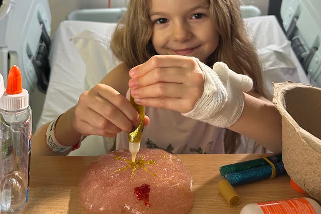 <p>Liberty had a ‘play assistant’ during her NHS stay who made sure she was always entertained, even though the rest of the hospital was drowning in superflu </p>