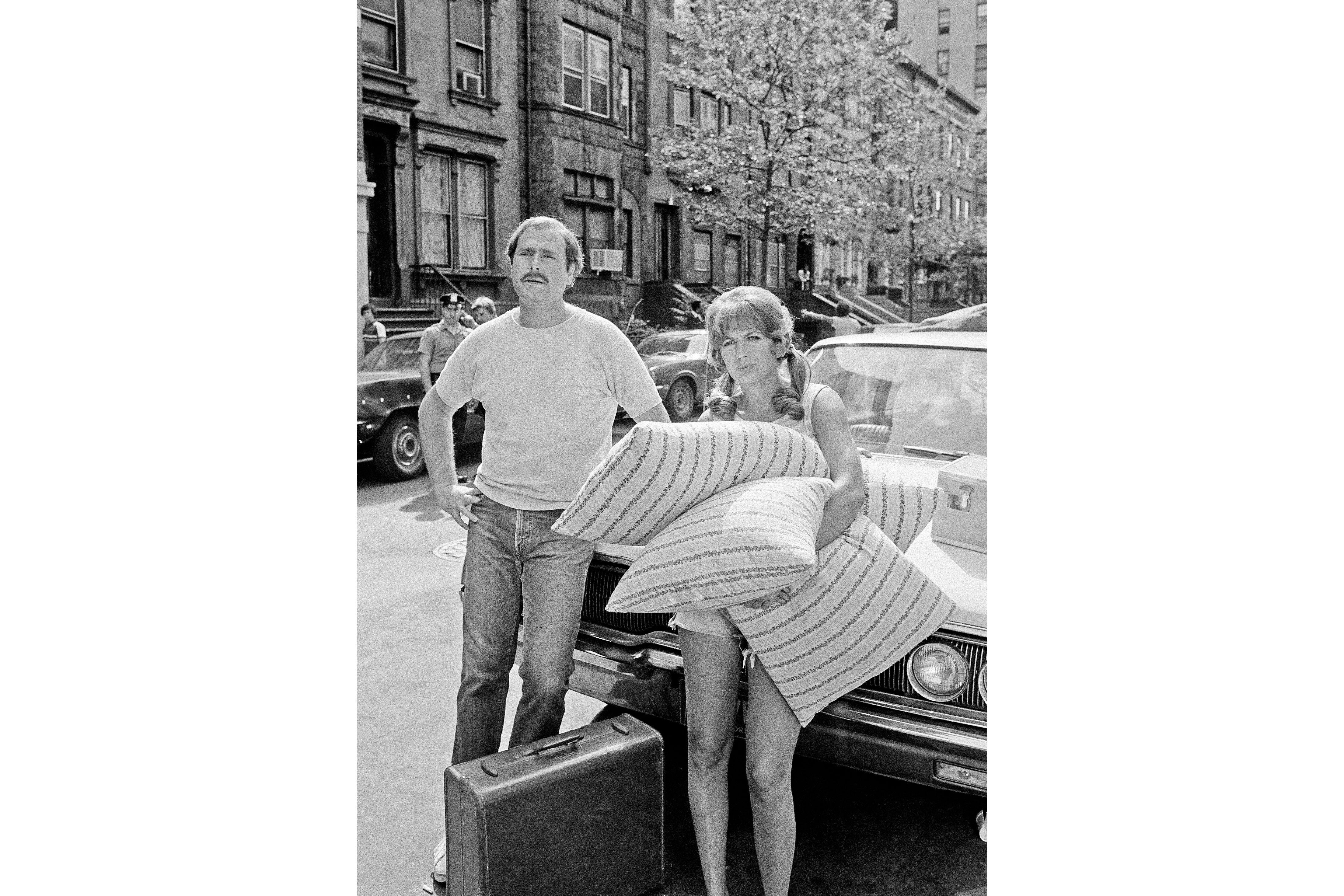 Reiner and former wife and film maker Penny Marshall, waiting to begin a scene for the film ‘Love Me and I'll Be Your Best Friend’