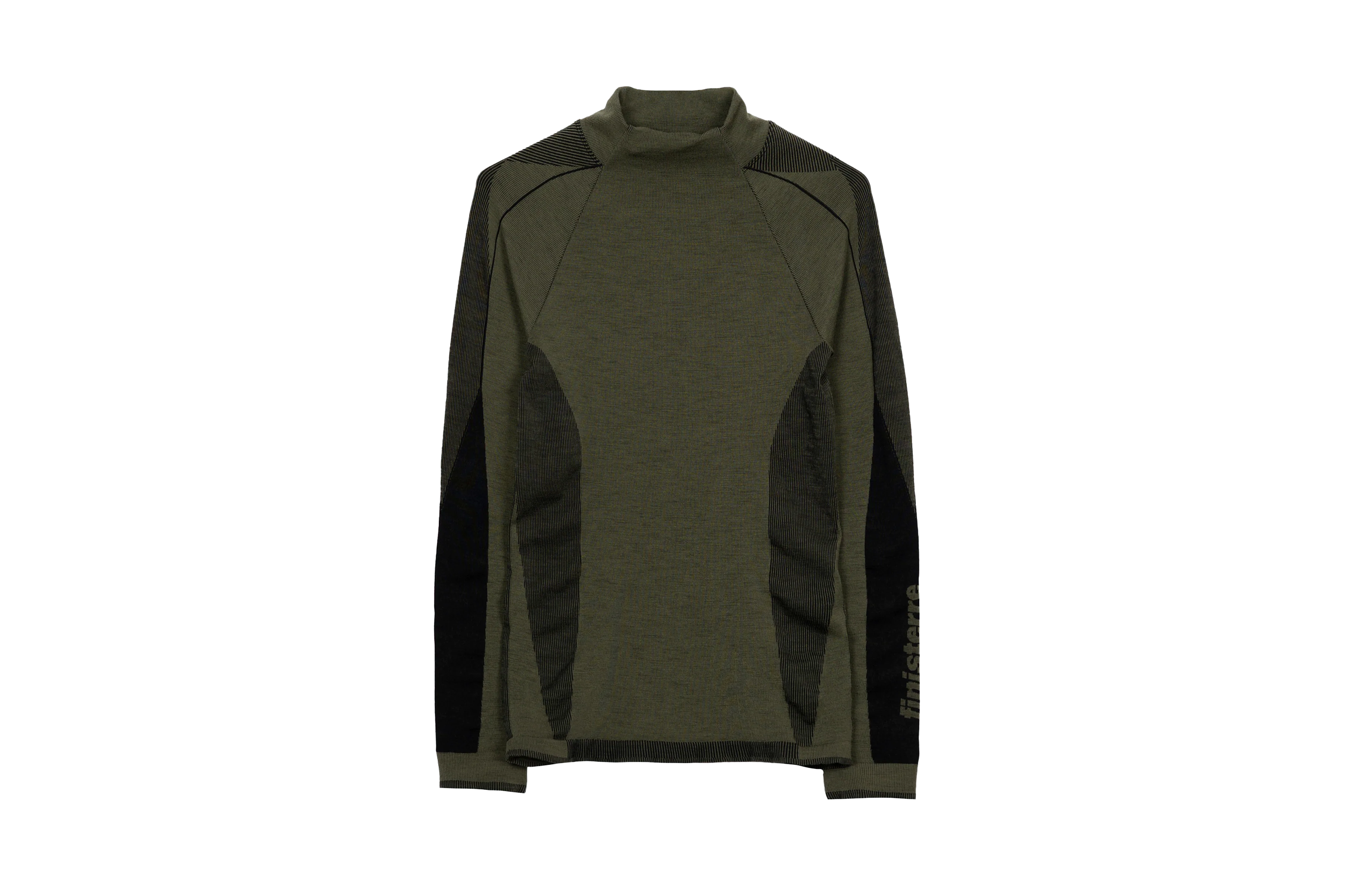 best thermals indybest review Finisterre women's Ria seamless baselayer