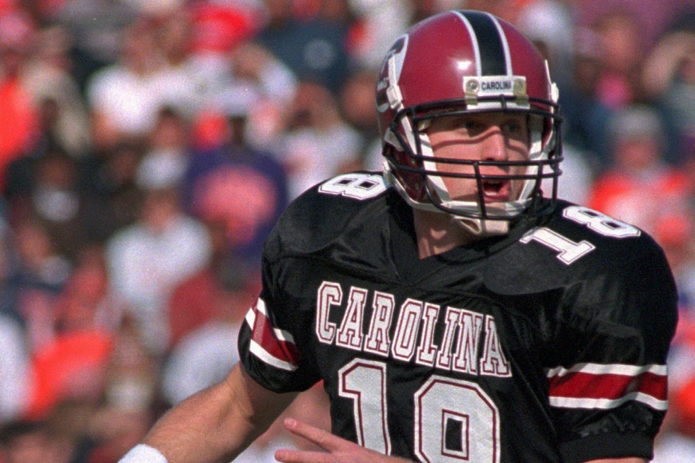 South Carolina quarterback Steve Taneyhill looks for a receiver during game action against Clemson Saturday, Nov. 18, 1995 at Williams-Brice Stadium in Columbia, S.C.