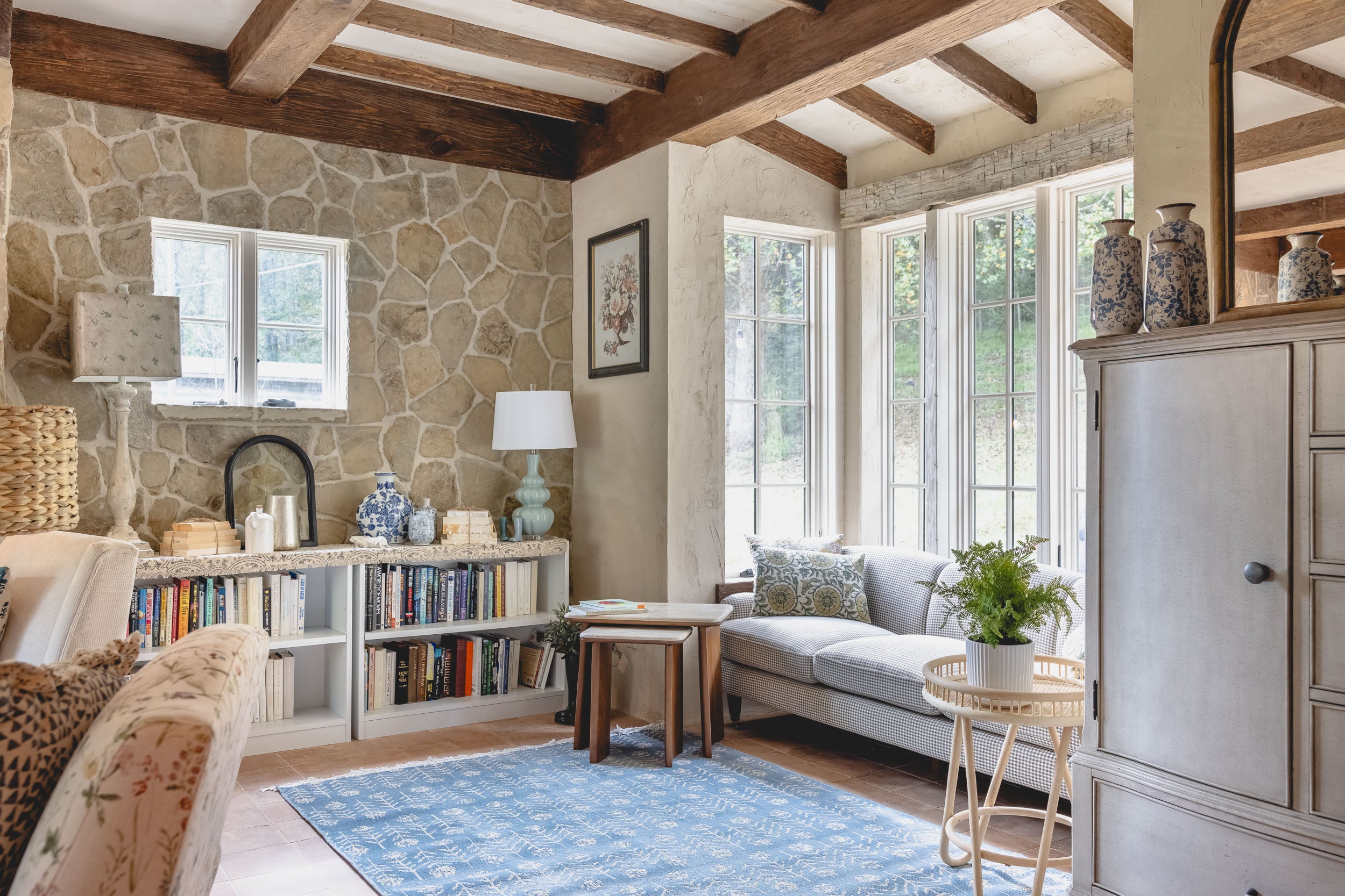 Small worked with an architectural designer. The two watched the 2006 romcom 'a thousand times' to get every last detail right