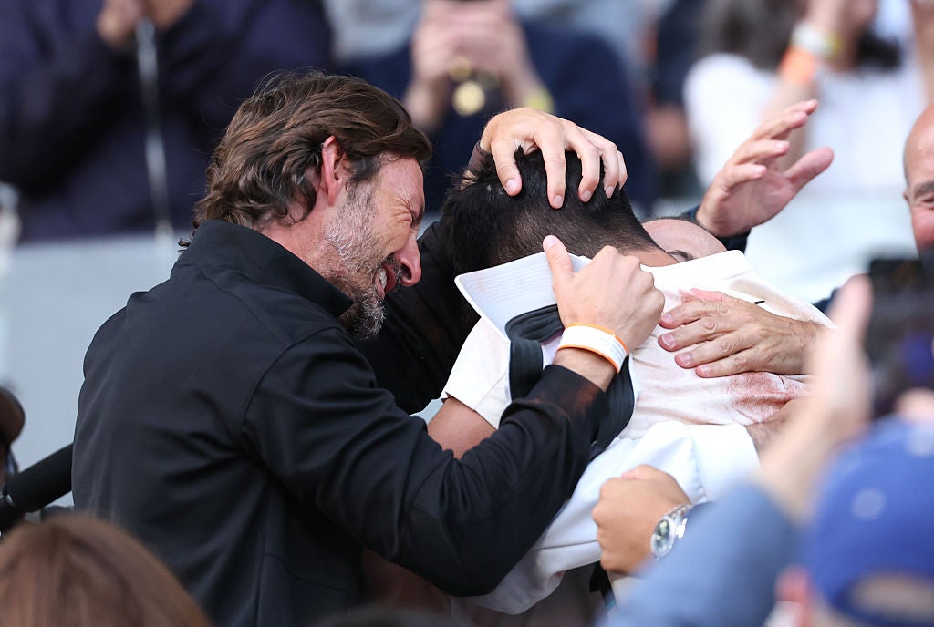 An emotional Alcaraz greets Ferrero after winning the 2025 Roland Garros title