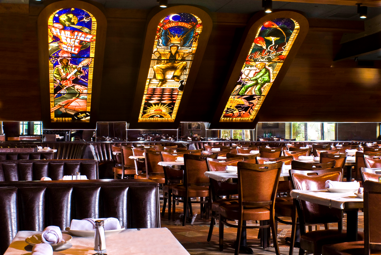 The Meddlesome Moth, a popular Dallas bar for over a decade, closed in May after a huge rent hike