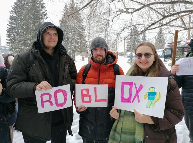 <p>The ban on Roblox has hit a nerve, leading to a small rally in the Siberian city of Tomsk at which protesters held banners reading "Hands off Roblox" and "Roblox is the victim of the digital Iron Curtain"</p>