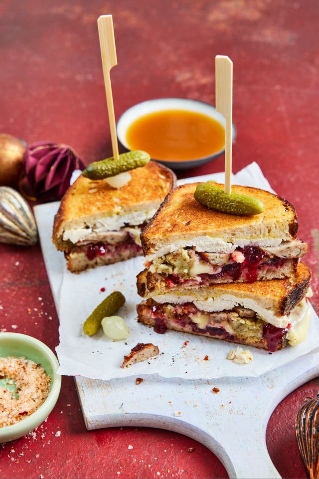 <p>Proof that Christmas leftovers reach their peak when pressed between bread, fried until golden and dunked in gravy</p>