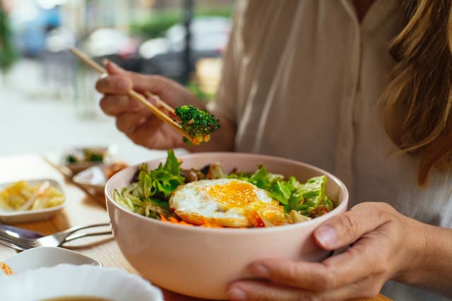 <p>The Korean dish bibimbap</p>
