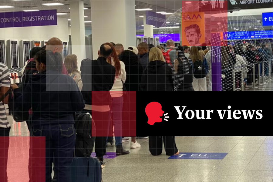<p>Line for non-EU citizens at Prague airport</p>