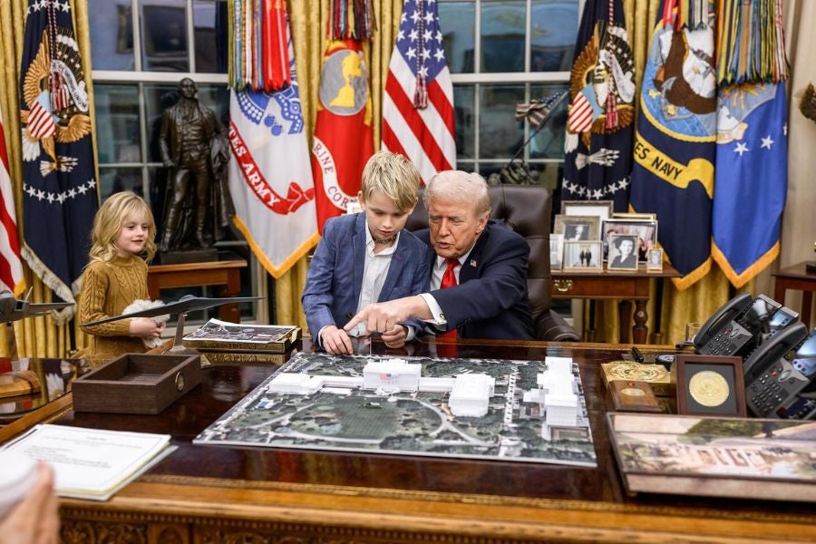 <p>President Trump showed his grandchildren, Luke, 8, and Carolina, 6, a model of his planned White House renovations, in photos shared by Lara Trump.</p>