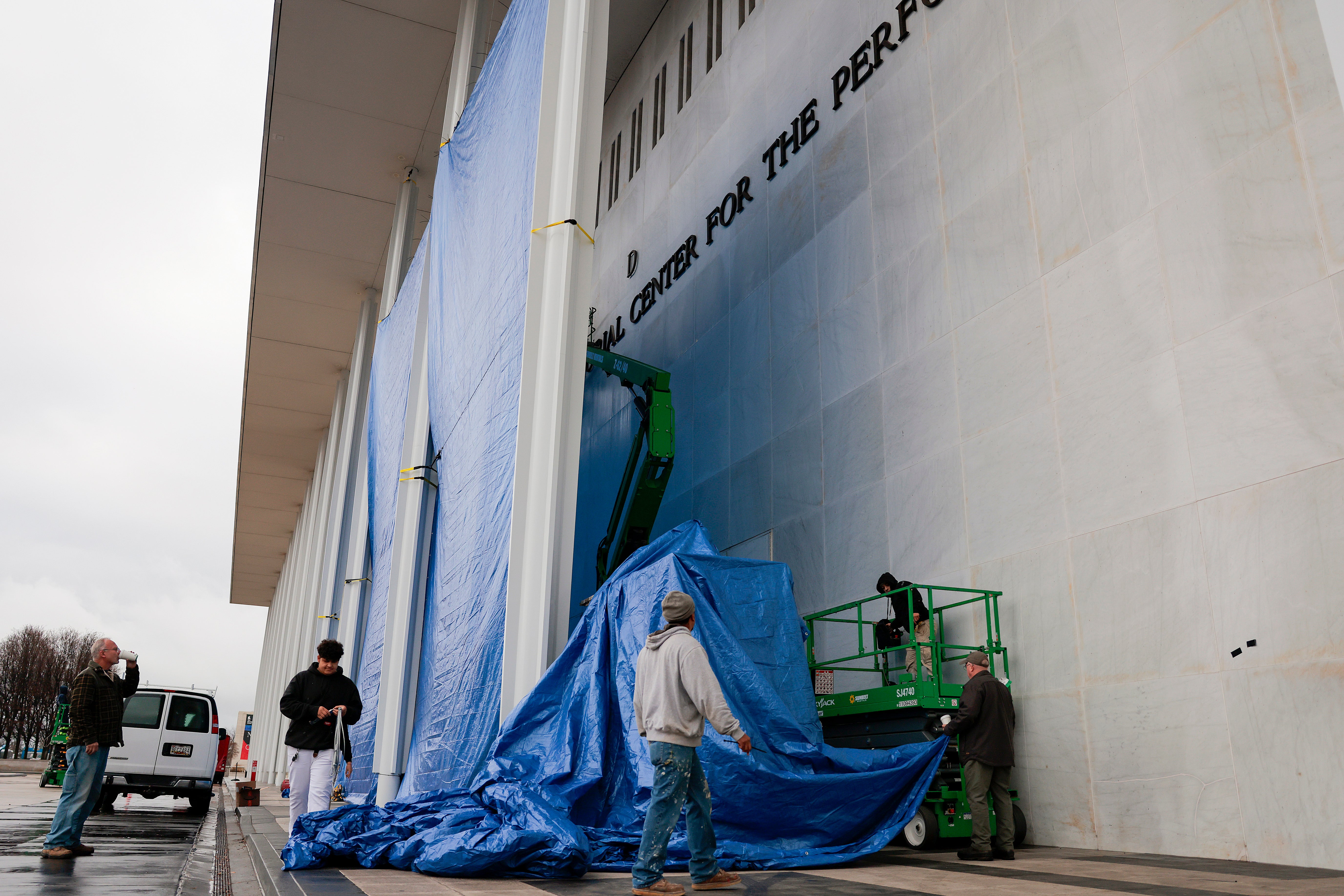 Critics, including Democratic members of Congress and historians, argue only Congress can change the name