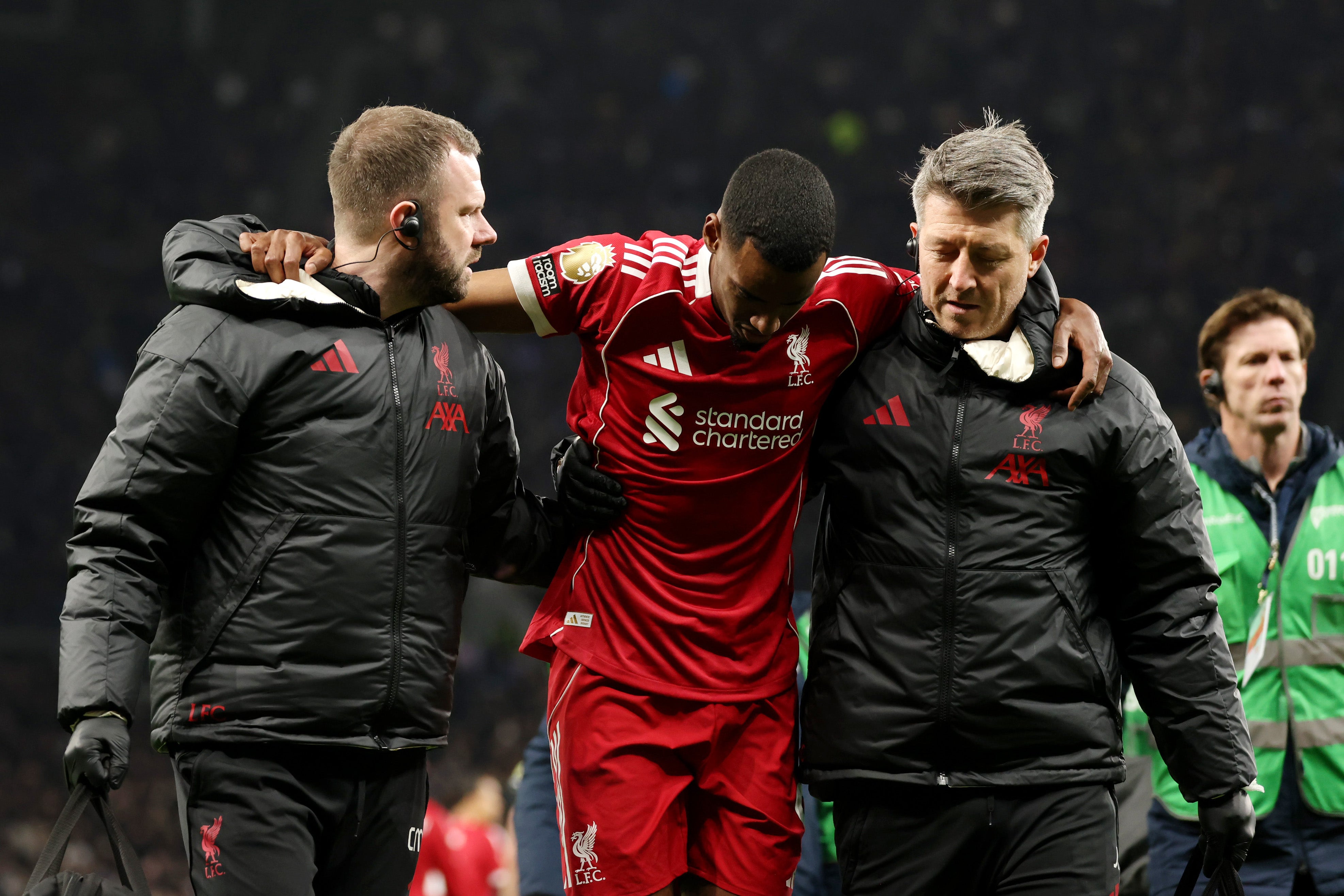 Alexander Isak suffers heartbreaking injury while scoring during chaotic Liverpool win over Spurs