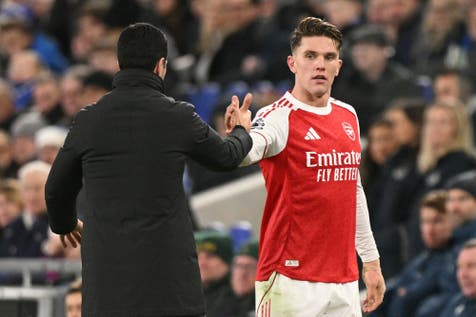 <p>Mikel Arteta wants Viktor Gyokeres to become more consistent at Arsenal</p>