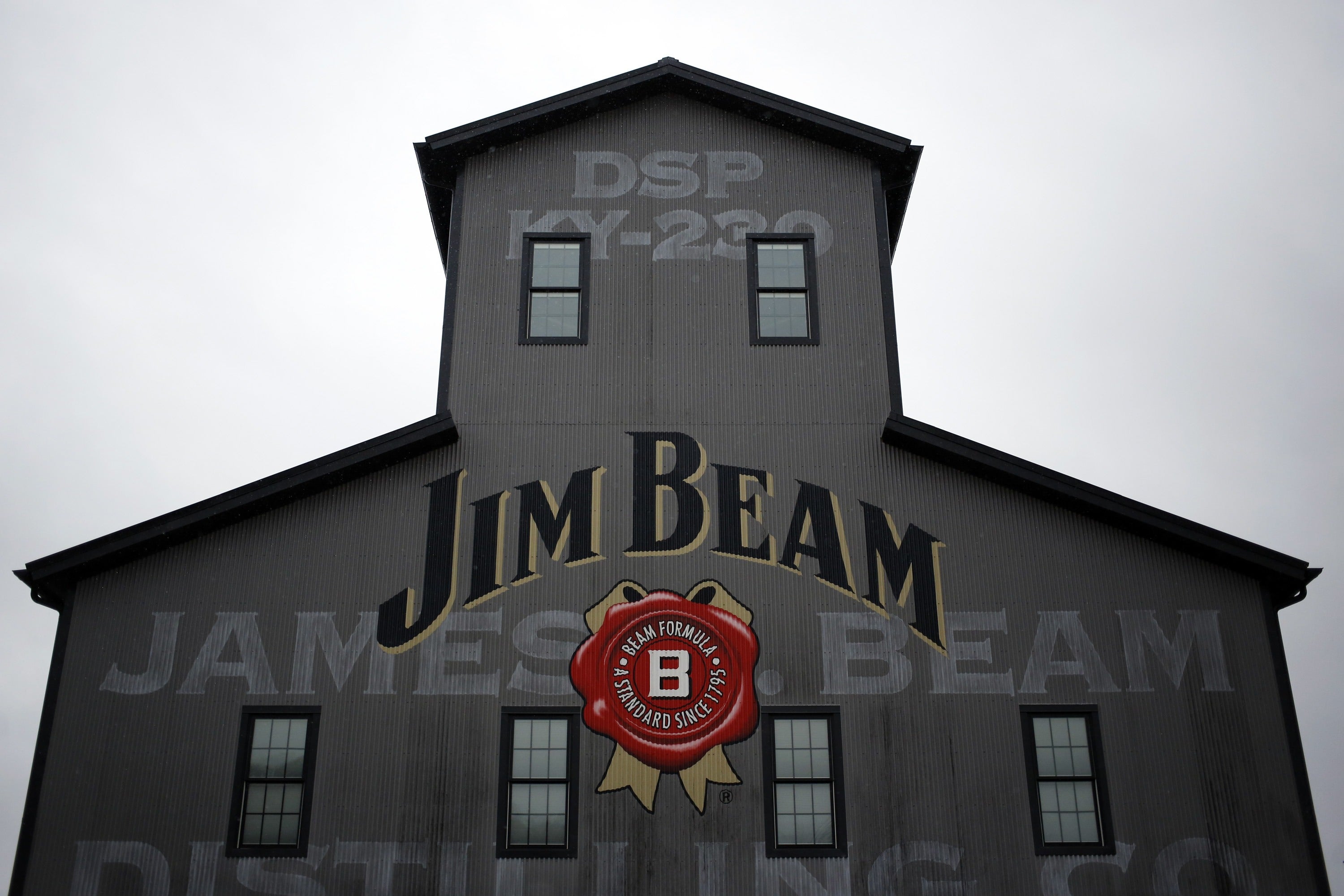 <p>Jim Beam, one of the largest makers of American whiskey globally, is shutting down bourbon production at one of its Kentucky distilleries for a year</p>