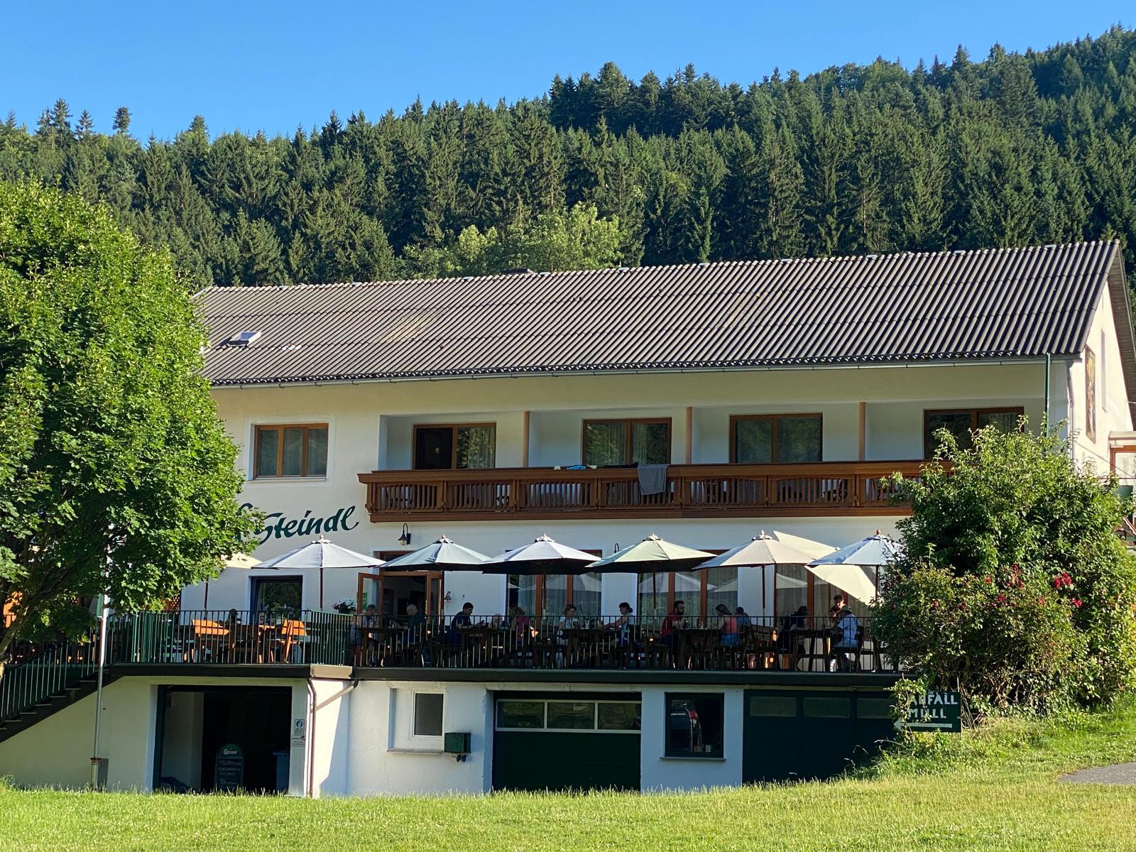 The Steindl family runs the Gasthof zum heiligen Nikolaus