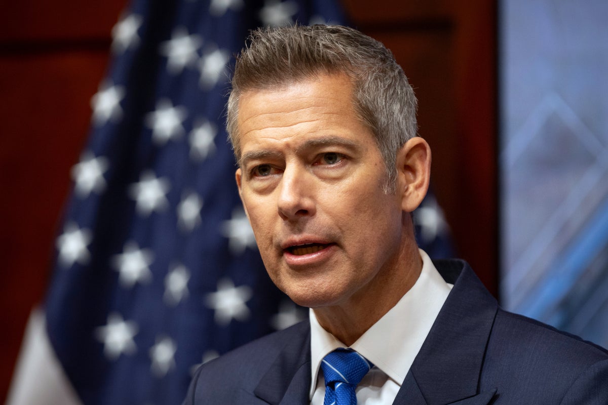 Sean Duffy announces plan to reunite with Real World producers to create YouTube series as TSA meltdown continues across the country