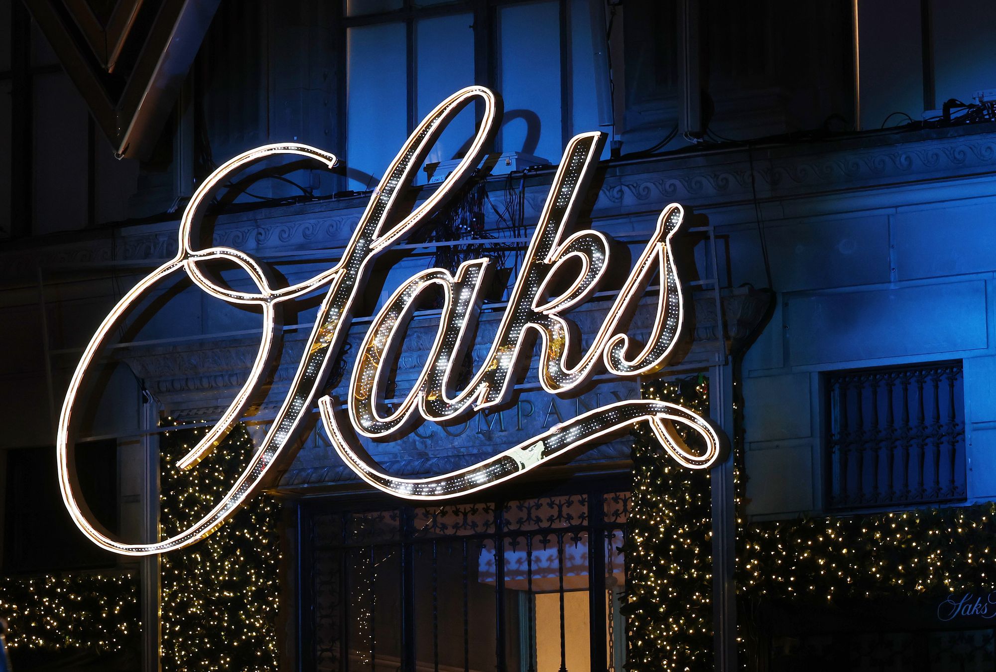 Saks Global Enterprises could be heading for bankruptcy despite raising billions to turn things around for the luxury retailer, according to a new report