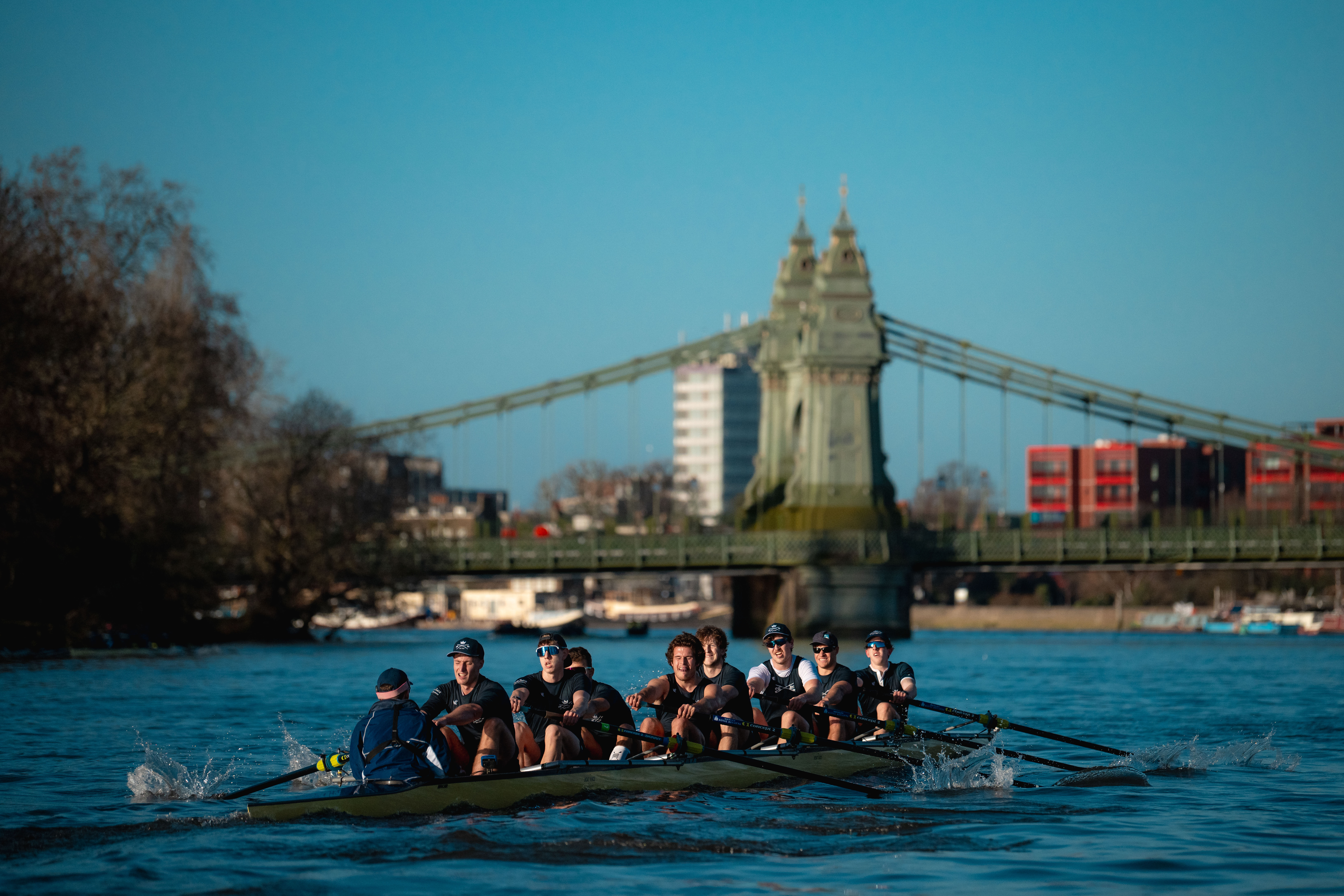 The crews cover the 4.2 mile stretch of the Thames in around 15-20 minutes