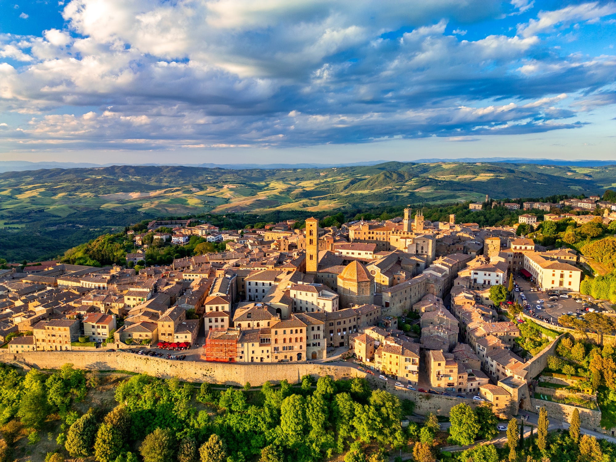 <p>Tuscany is known for its beautiful medieval towns, including Volterra</p>