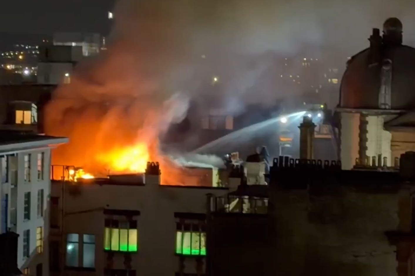 A fire broke out in central Glasgow on Saturday evening