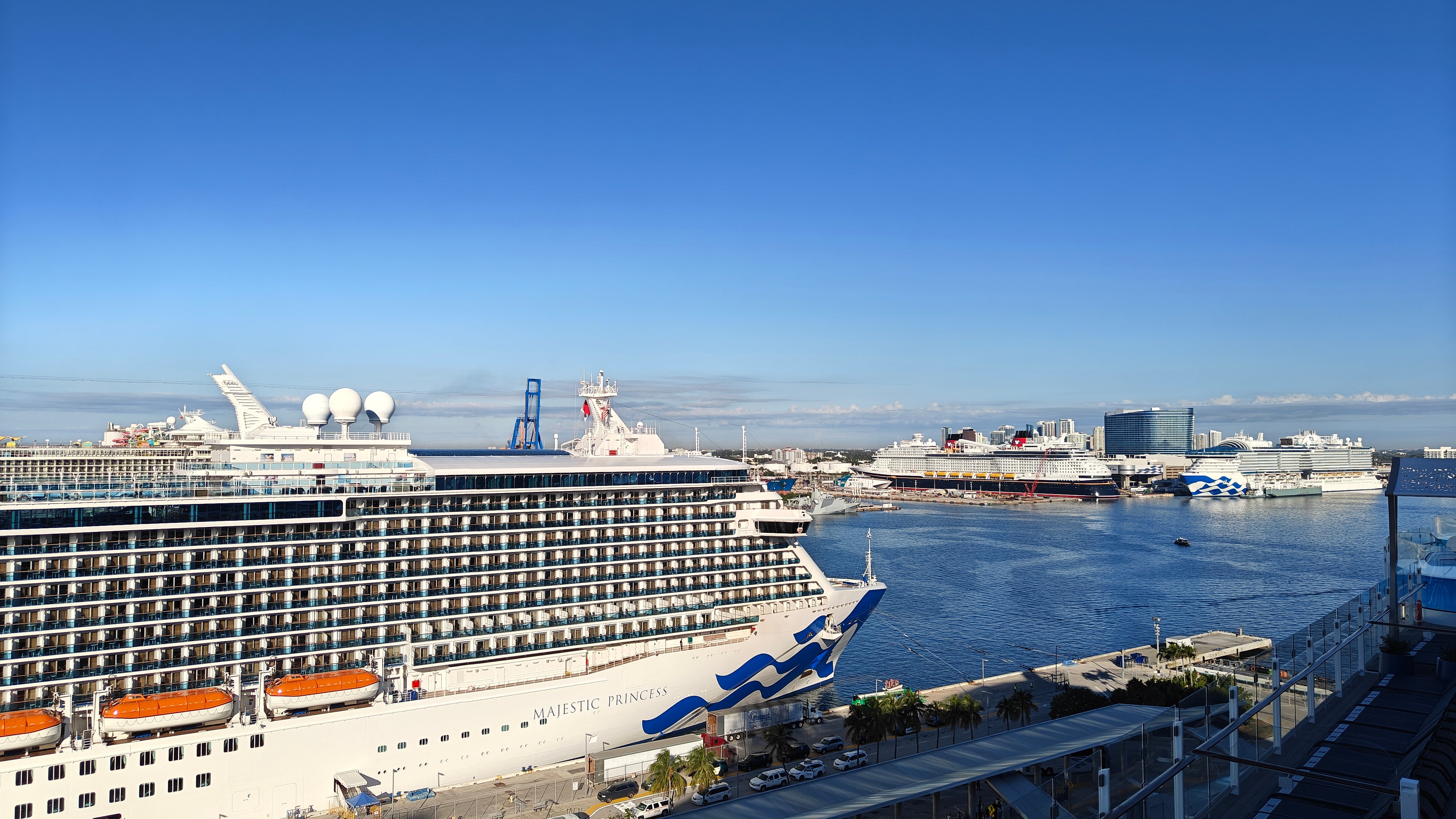 <p>These are the top steps to follow if you want to secure a decent cruise deal</p>