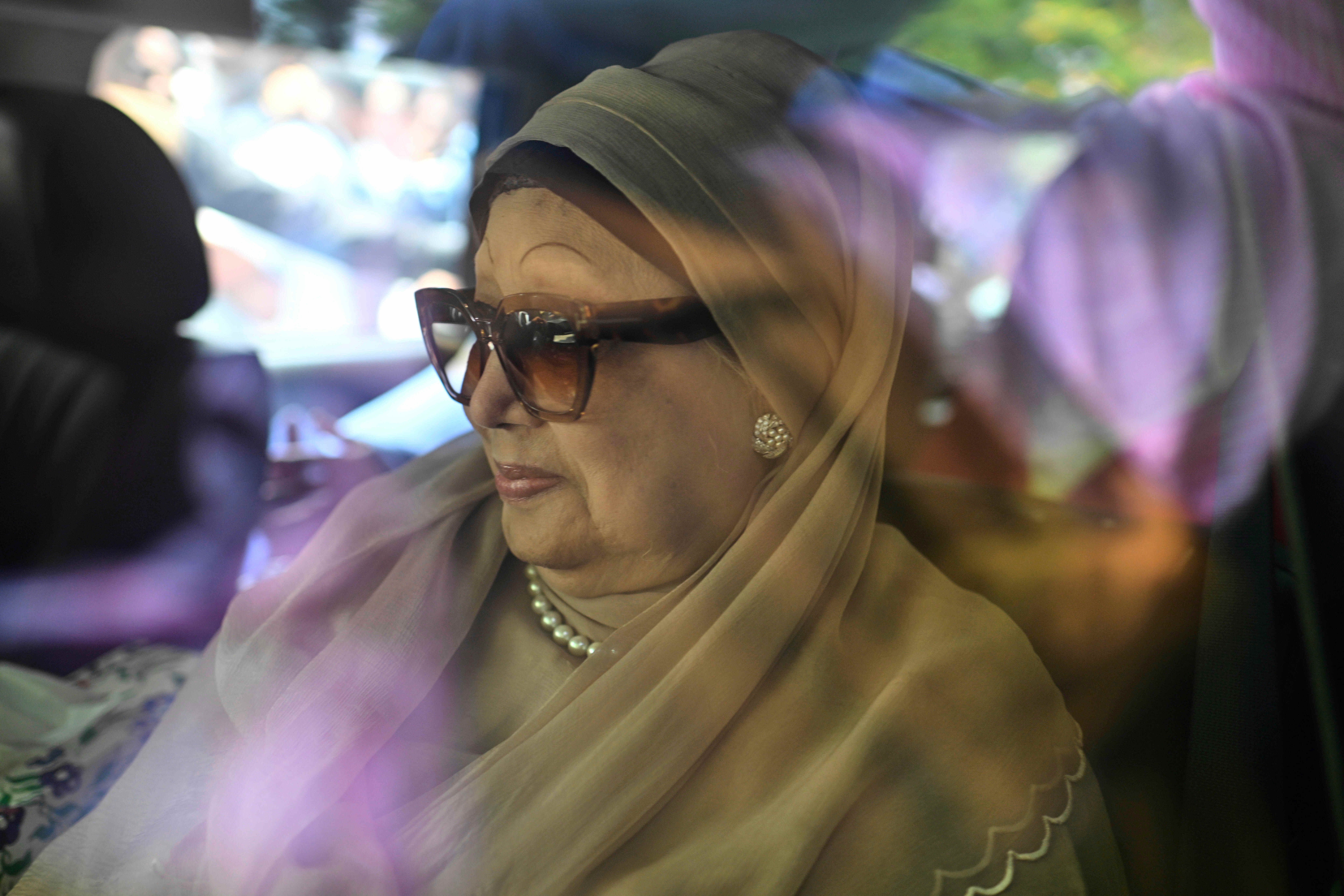 Khaleda Zia leaves the airport in a car after arriving from London on 6 May 2025