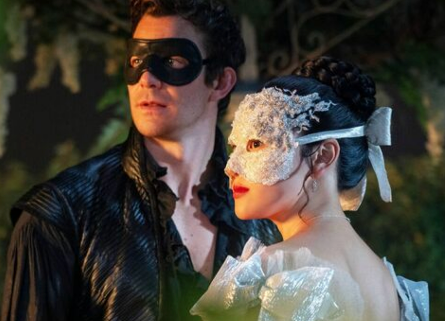 Luke Thompson lidera a quinta temporada de ‘Bridgerton’