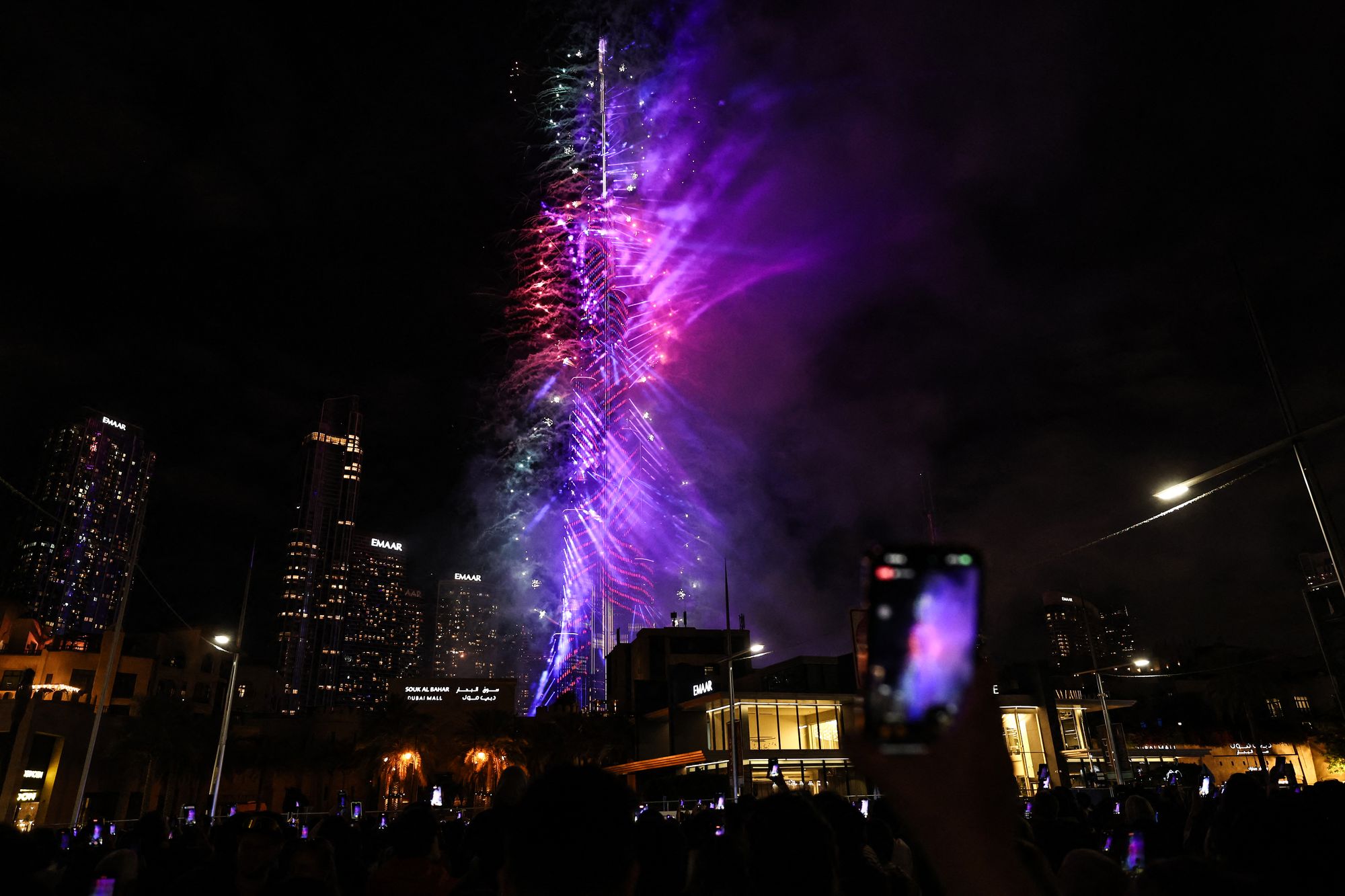 Dubai rings in New Year with stunning fireworks at world’s tallest skyscraper