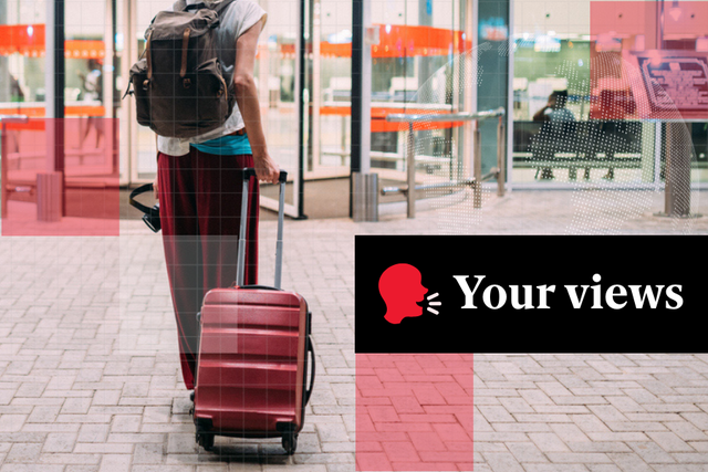 <p>Frankie says relax: Should you dress up for the airport, or prioritise comfort?</p>