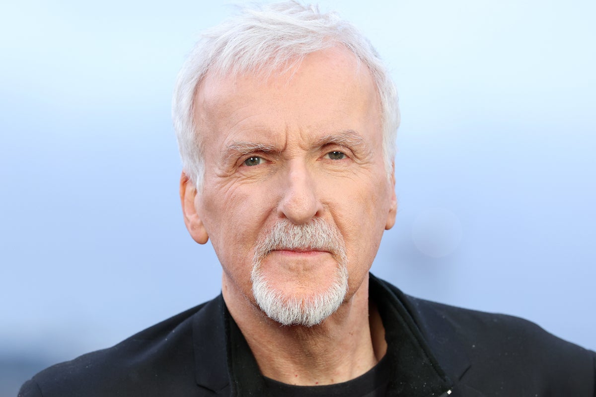 James Cameron reveals strategy for surviving the Titanic disaster