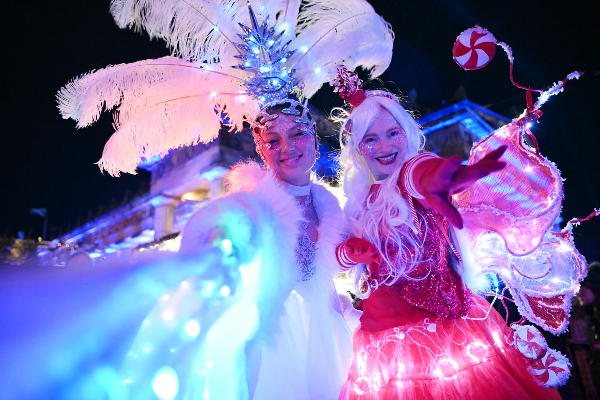 Street performers entertain the crowds on Princes Street during the Hogmanay street party to see in the New Year in Edinburgh on 31 December 2025