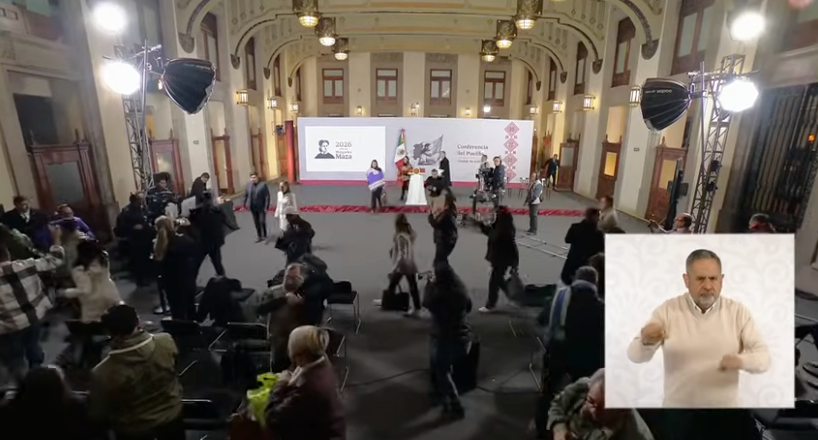 Sheinbaum's press conference resumed minutes after she and reporters evacuated due to the earthquake