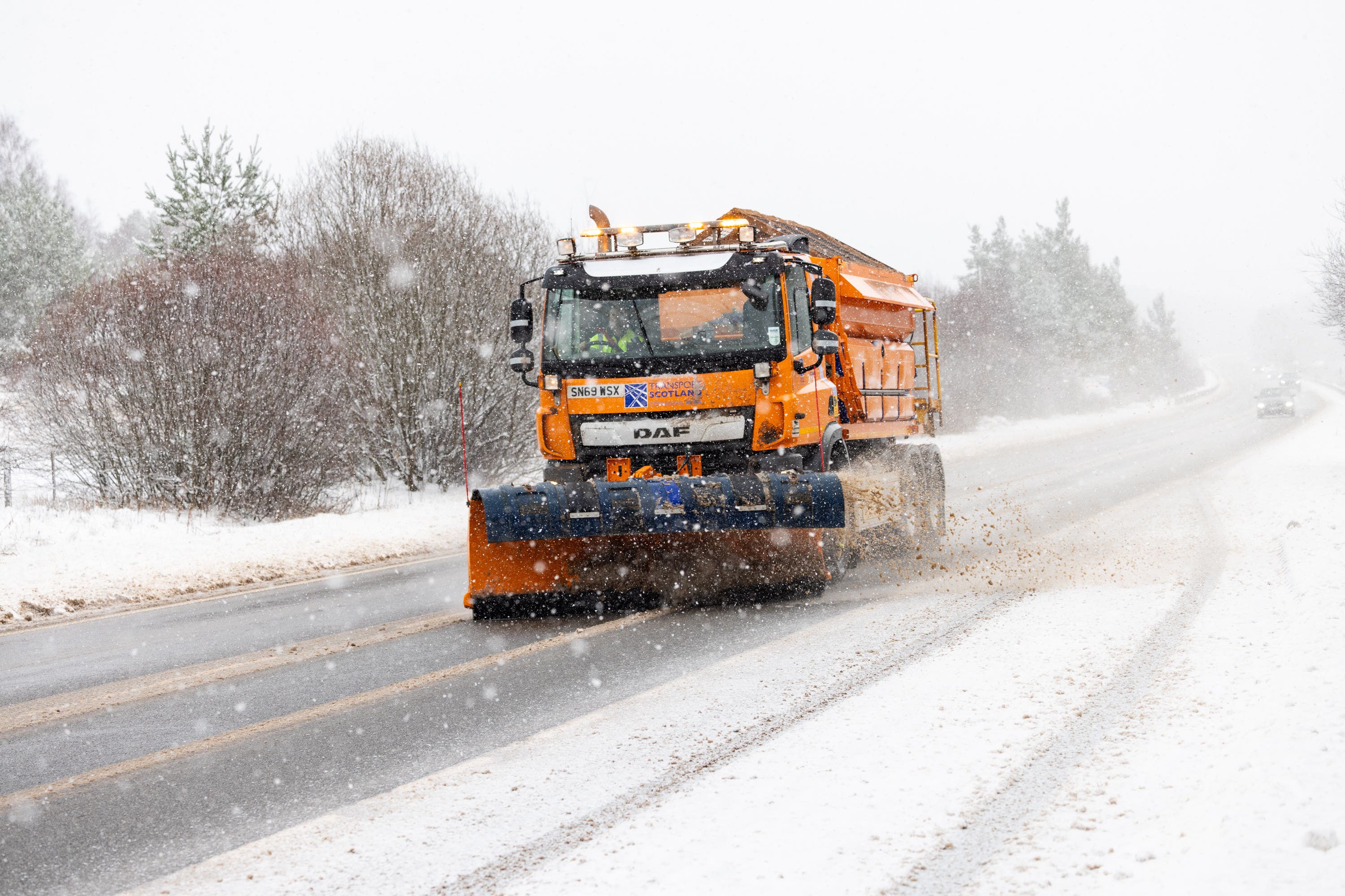 Gritter lorry on A9, south of Inverness (PA)