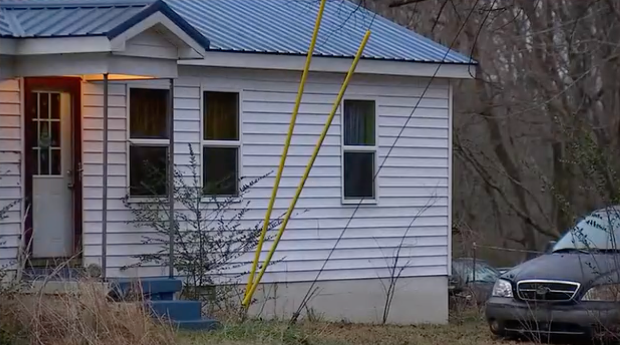 Officers with Humphreys County Sheriff’s Office arrived at an address in Waverly Friday morning to conduct a welfare check and found four bodies, two women and two children, who have since been named