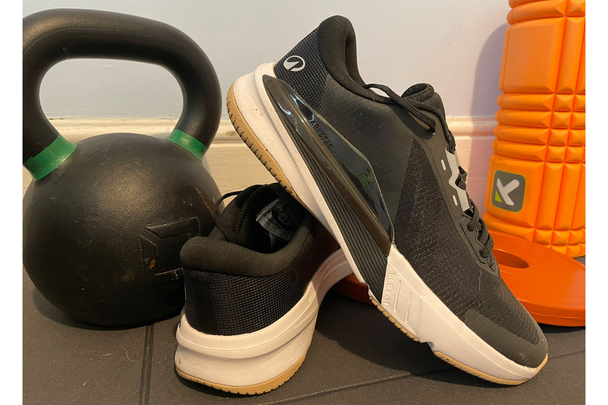 best training shoe indybest review Decathlon Domyos men's fitness and training support and stability shoes energy+