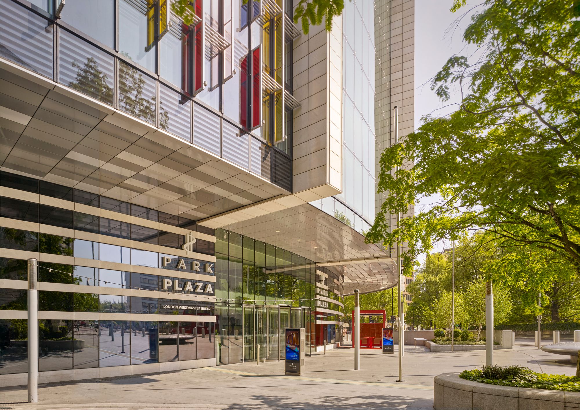 There are 53 accessible rooms at the Park Plaza Westminster London