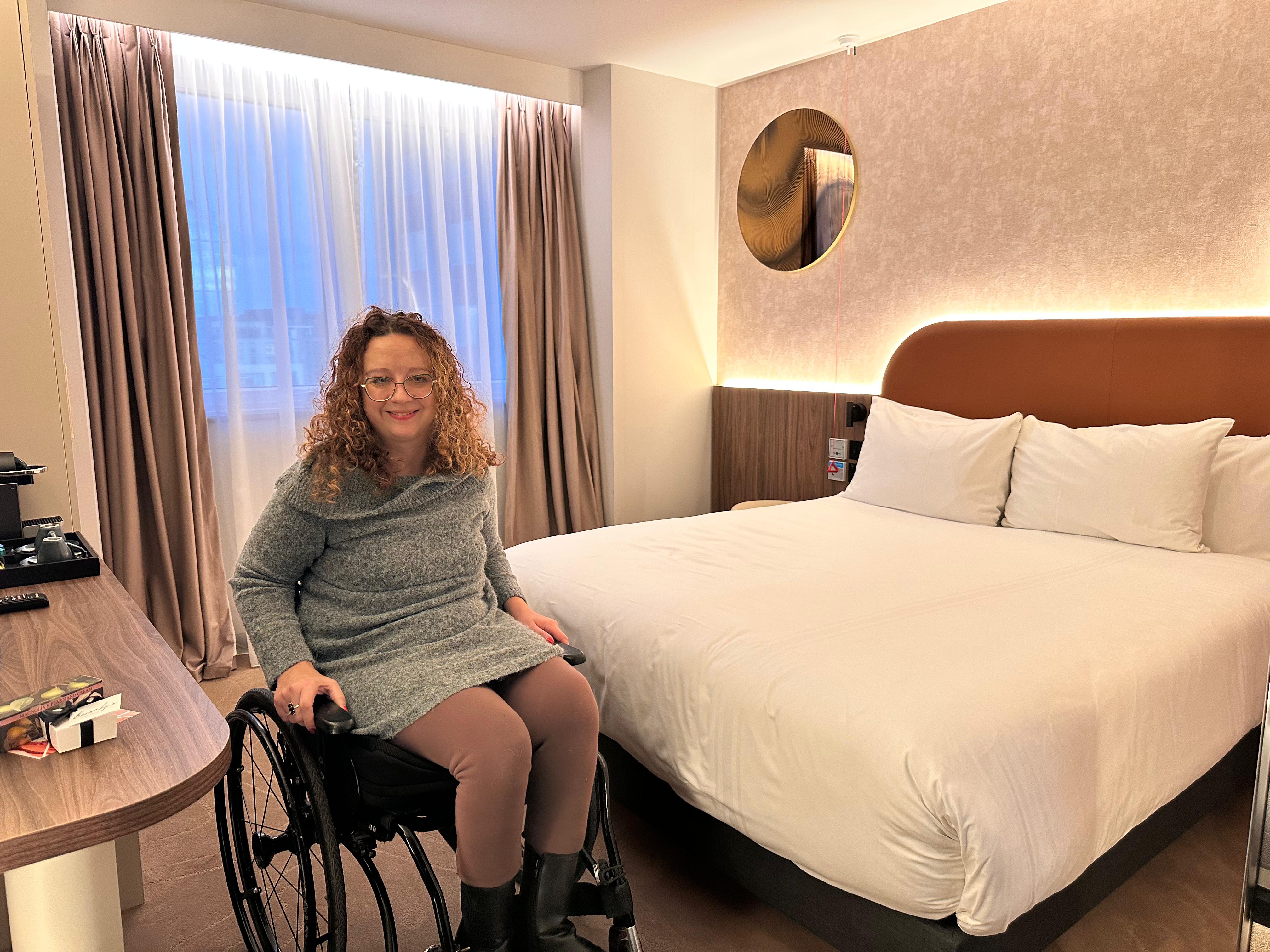 Carrie-Ann in an accessible room at Mercure London Earl’s Court hotel