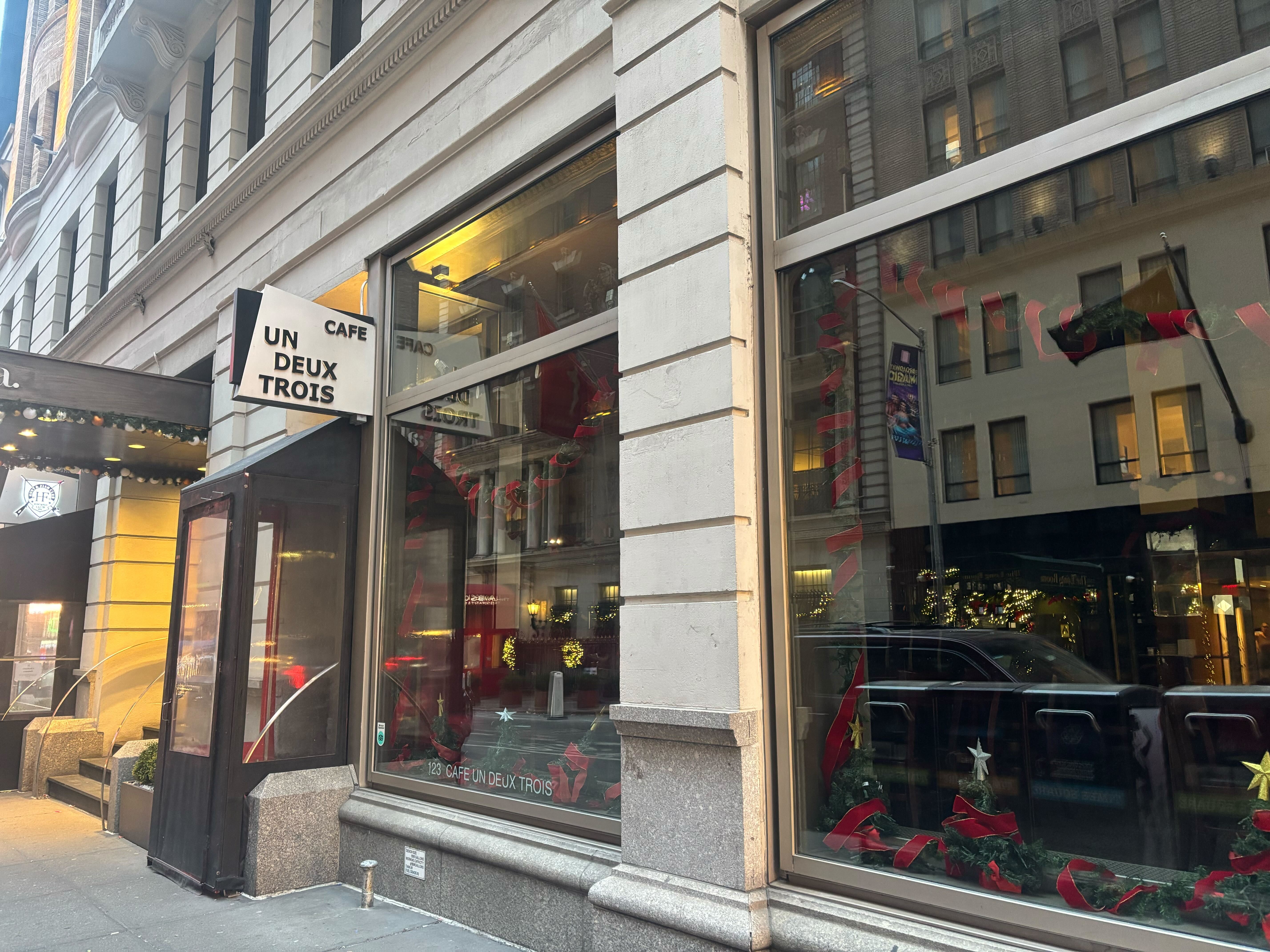 Cafe Un Deux Trois in Manhattan, New York City